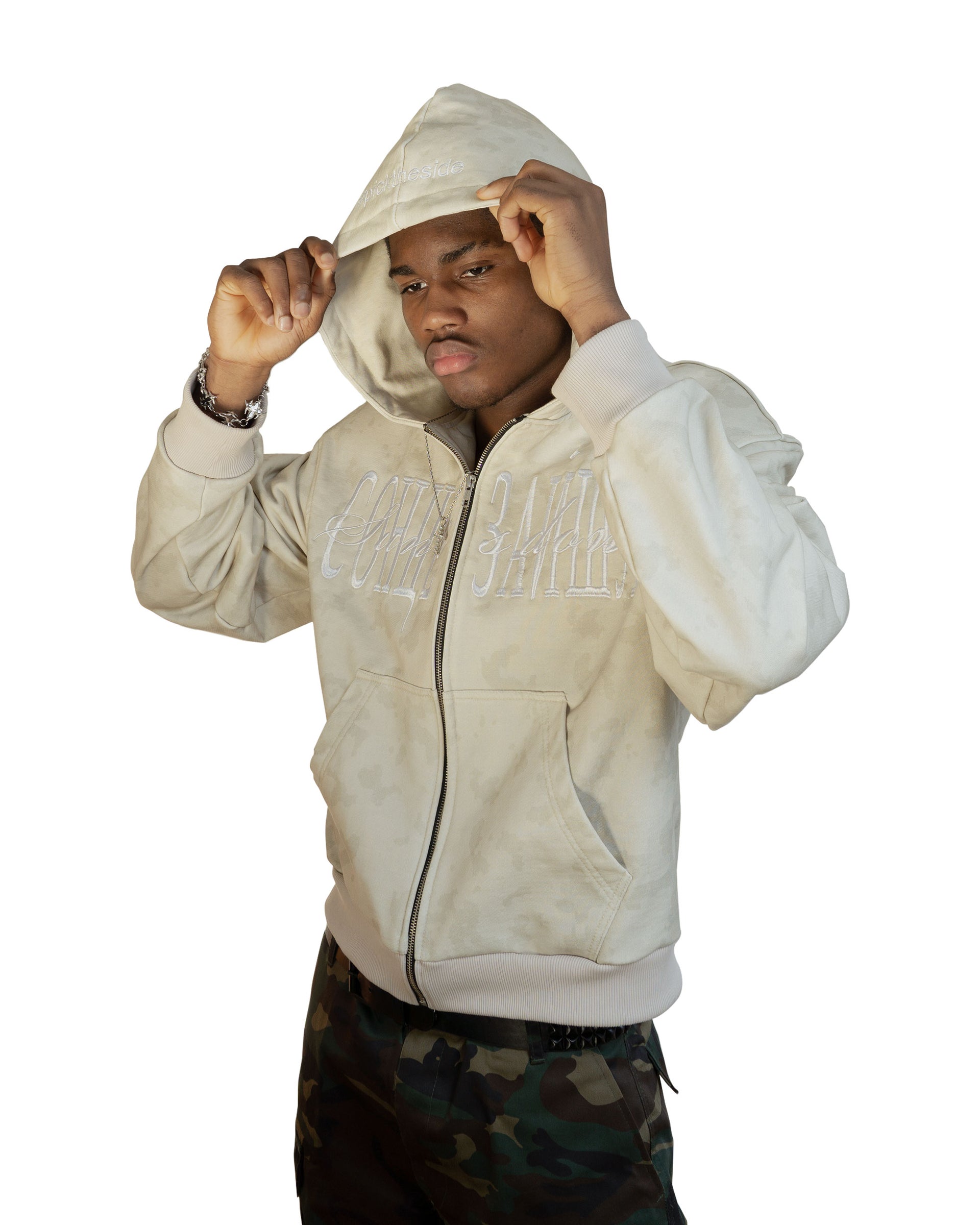 ''СОНЦЕ ЗАЙШЛО'' HOODIE